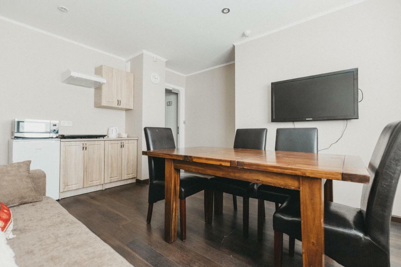 Chelsea Apartments Рига Екстер'єр фото